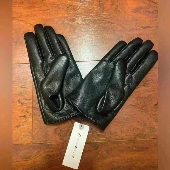 NWT ANTHROPOLOGIE Maeve Short Faux-
NWT
Leather Texting Gloves Black Large - Picture 3 of 5